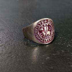 Chevaliere en Laiton Sceau des Templiers - blason bague bronze maconnique rouge