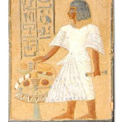 Haut-relief égyptien d'une scène d'offrande