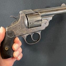 IVER JOHNSON 3eme modèle cal 38SW