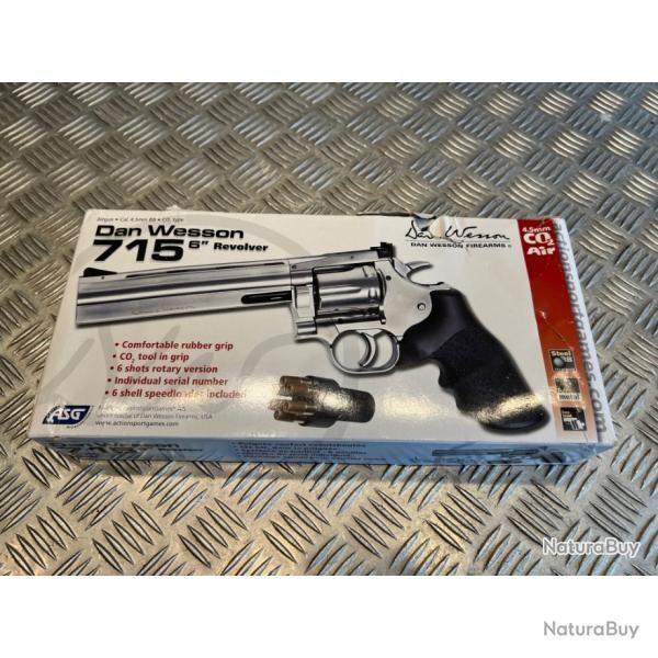 pistolet revolver Dan Wesson 715 - 6" CHROME