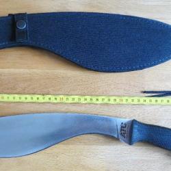 *Cold Steel A.T.C Kukri Knife Carbon V. (1ère fabrication 1986).*