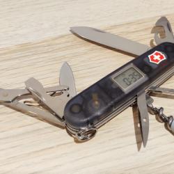 Victorinox couteau suisse Voyager