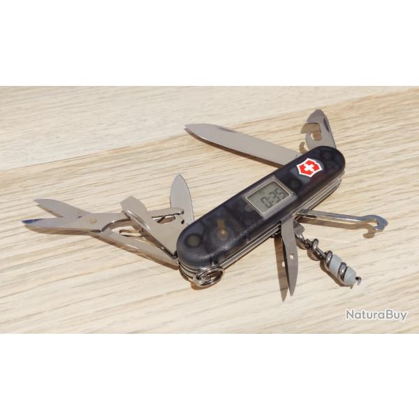 Victorinox couteau suisse Voyager