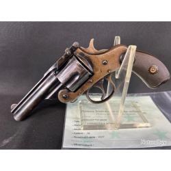 Armes de poing ou pistolets  Revolvers Marque : Harrington & Richardson