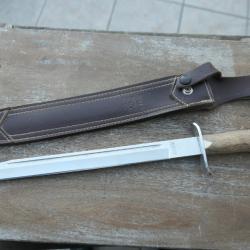 Grand Couteau/Dague de Chasse "JOKER". Neuf, jamais servi. Lame inox. Etui cuir.