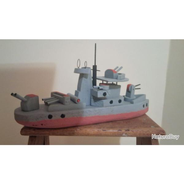 Bateau  enfant bois navire de guerre marine nationale  ww2 FOK ART INTACT COLLECTION