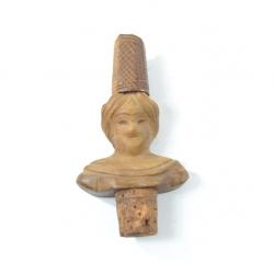 Ancien bouchon en bois sculpté bretonne bigoudène Bretagne.