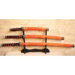 REPRODUCTION Set de 3 sabres japonais à dominance rouge - EBR24JAP023