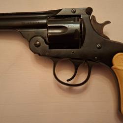 Revolver  Harrington richardson  modèle 1896 32 smith wesson  Cartridge bleu  à 99%