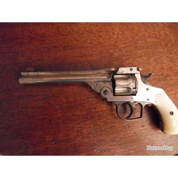 REVOLVER SMITH ET WESSON