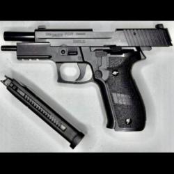 Sig sauer p226 gaz 6mm para+poing americain offert