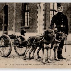 CPA  -  La Grande Guerre 1914 - Mitrailleuse Belge et son Attelage N°0032