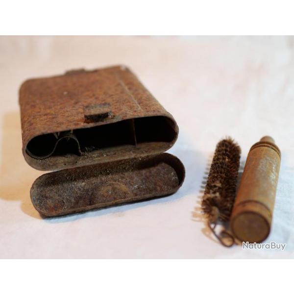 WEHRMACHT ARMEE ALLEMANDE ncessaire K98 fouille brosse +huilier Normandie 1944 - WWII SLONEC06