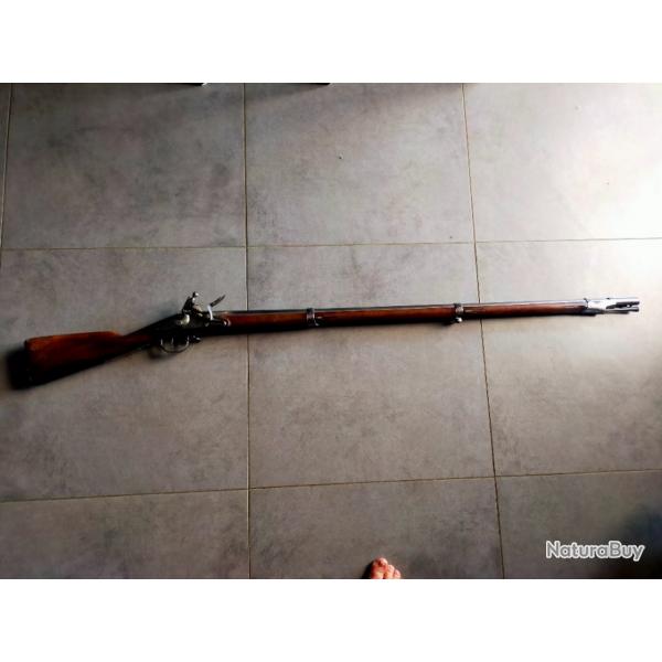 Fusil ancien a silex