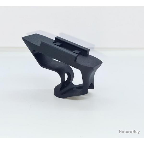 POINGEE COURTE AVANT PICATINNY ALUMINIUM NOIR CNC NEUVE ! Poigne Avant CNC Picatinny angle.