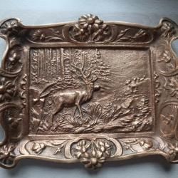 Cendrier en bronze motif cerf.