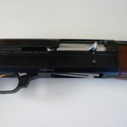 FUSIL BENELLI SEMI AUTOMATIQUE raffaello 121  TIRER 200 CARTOUCHES   ETAT IMPECCABLE.