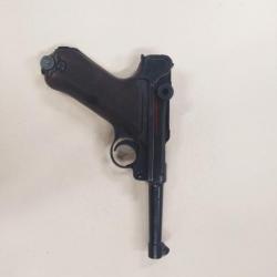 Pistolet P 08