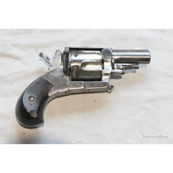 JOLI PETIT REVOLVER DE POCHE EN BON ETAT