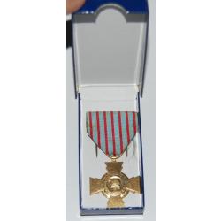 MEDAILLE CROIX DU COMBATTANT