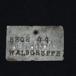 PLAQUE D'IDENTITE ALLEMANDE B.E.Q.B 44 WALDGRUPPE BATTR.404-1914/1918- 1°WW