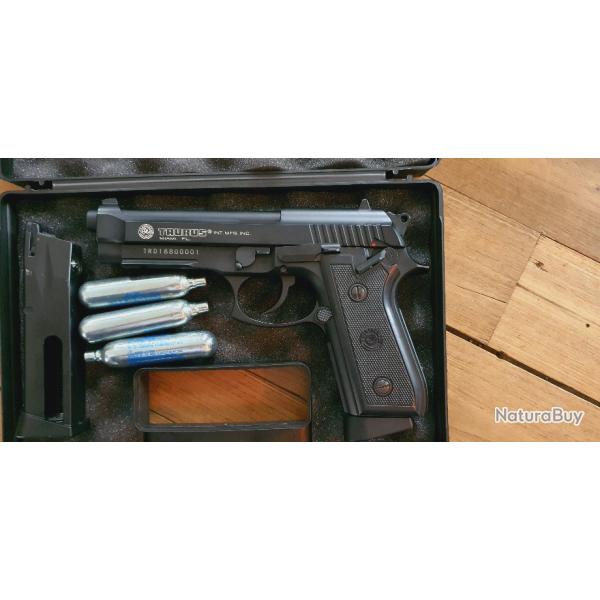 Taurus PT99 Co2 Blowback full auto + 2 Chargeurs + Cartouches Co2 + Mallette de transport