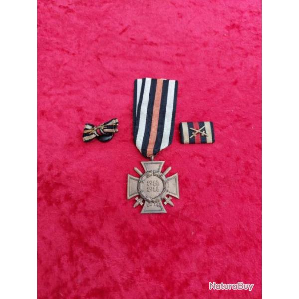 Croix du combattant allemand WW1 avec rappels fabricant PSL