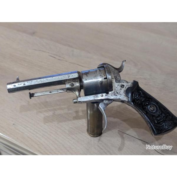 Revolver lefaucheux 7mm a broche st Etienne Sa et Da rare finition nickel!!!