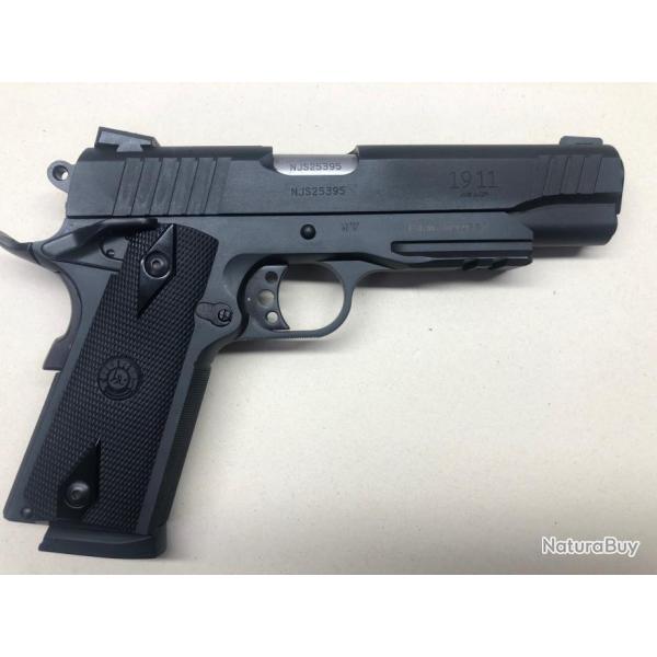 TAURUS 1911 NOIR CALIBRE 45 ACP RAIL PICATINNY