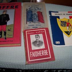 Lot de divers livres militaire anciens ....