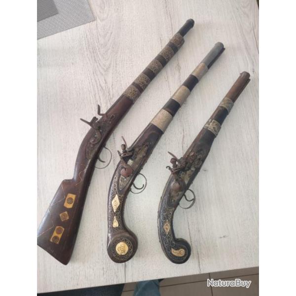 Lot de 3 armes de collection orientales