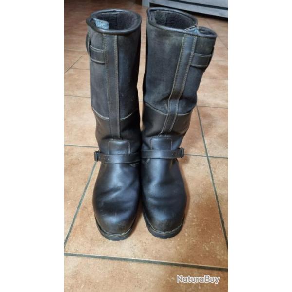 Bottes CRISPI Finlande GTX. En cuir avec fourrure intrieur, luxe et confort...Livraison offerte