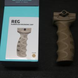 Poignée avant ergonomique FAB Defense REG pour rail Picatinny - Flat Dark Earth REF 83/2024