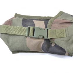 Sac / etui / pouch TOE PRO porte chargeurs, couverts, petit matériel. Surplus militaire camouflage