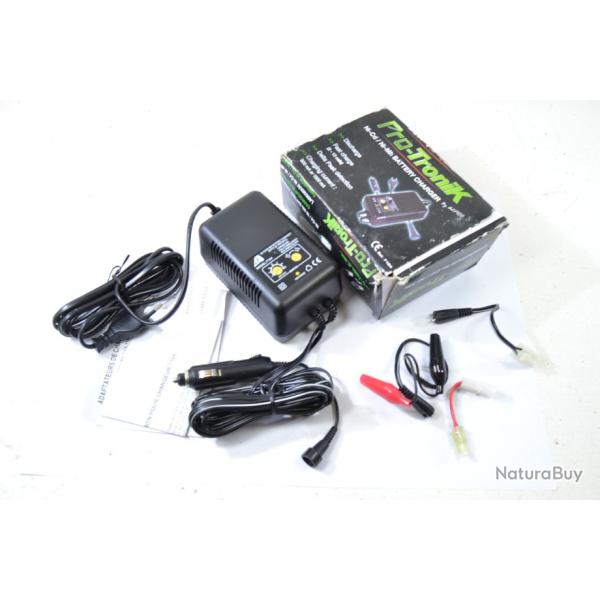 Chargeur de batterie airsoft PRO-TRONIK 7104 chargeur Ni-Cd / Ni-Mh avec adaptateurs