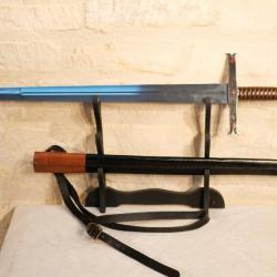 Épée  médiévale ou HEROIC FANTASY COSPLAYEUR avec fourreau REPRODUCTION  EBR24EEE008