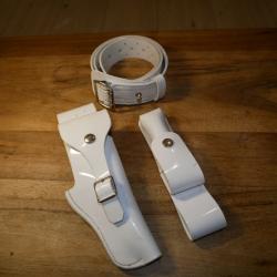 Ensemble Blanc, Ceinturon, Holster, Porte Lacrymo origine police nationale (pour revolver 3")