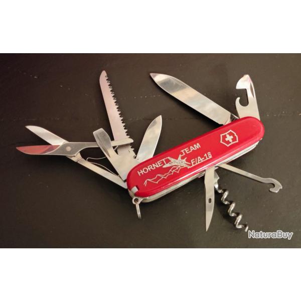 Victorinox couteau suisse Huntsman F/A 18 Hornet Team insert mtallique Collector