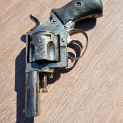 Bulldog calibre 44 Eibar