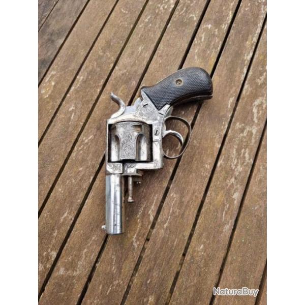 Bulldog calibre 44 Eibar