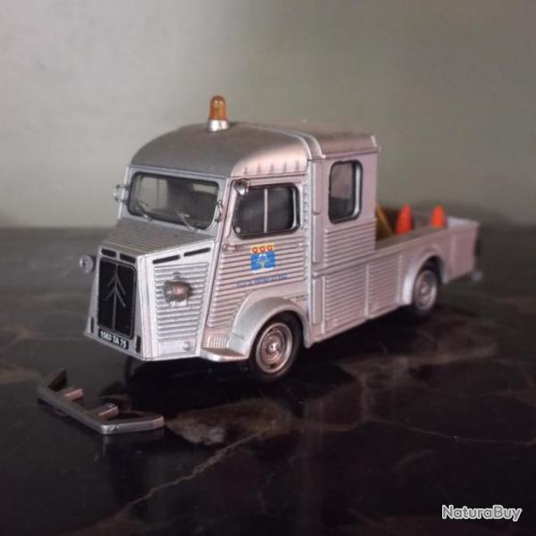 Citron type H 1/43 service technique + dcor de fond en carton