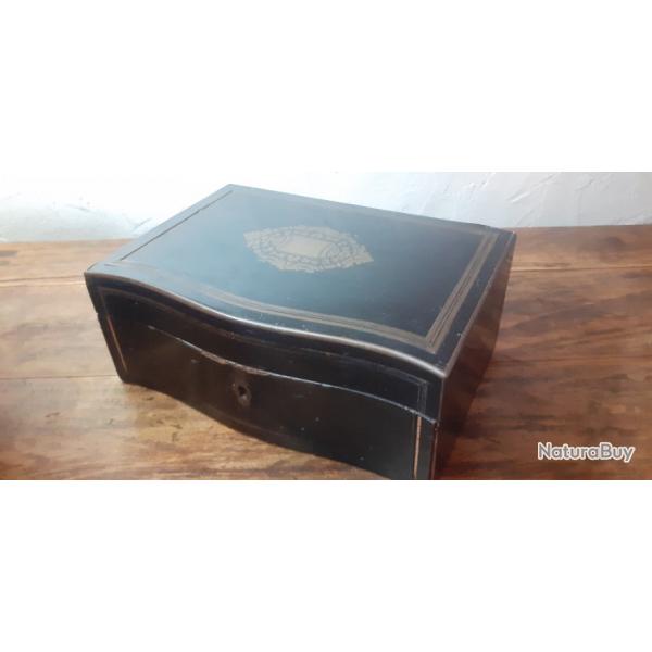 Coffret bote ancien   pour  pistolet ou rvolver  tir duel Colt smith  and Wesson  lefaucheux  E