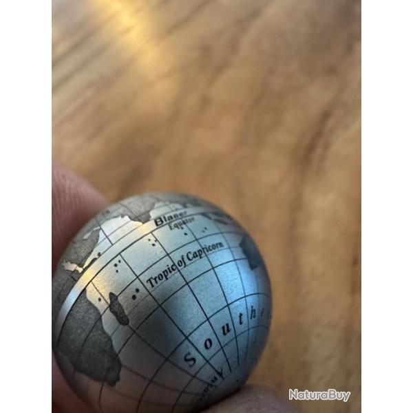 Boule Blaser Map monde