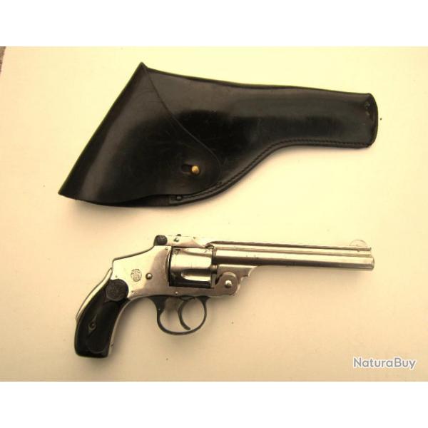 Revolver .38 (S&W) Smith & Wesson "Safety Hammerless" 4e Modele avec etui d'origine .