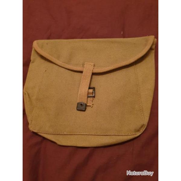 Pochette porte gamelle US WW2 ORIGINAL dat 1943   Q1