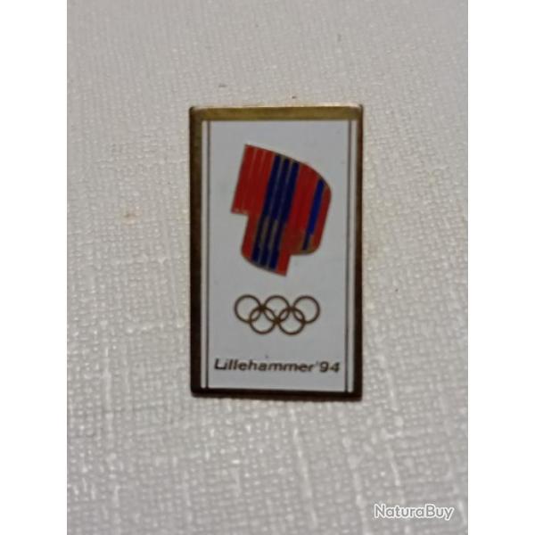 Un pin's olympique 1994