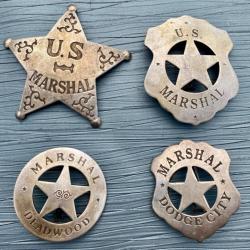 4 Reproductions anciennes de badges de Marshal