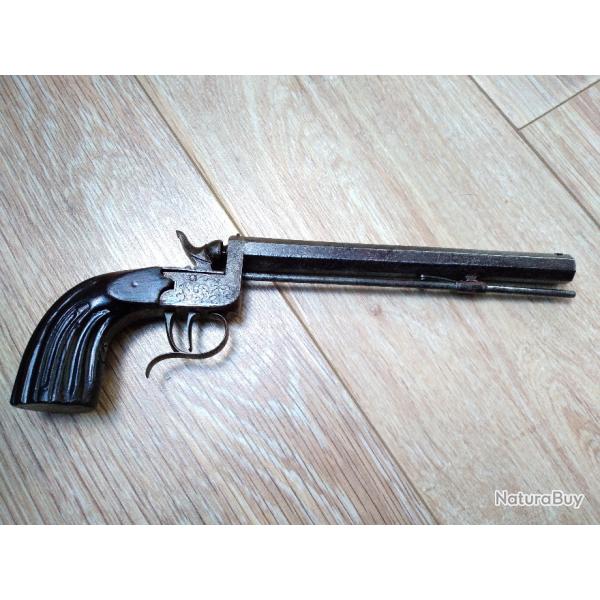 Pistolet type COURARD vers 1870