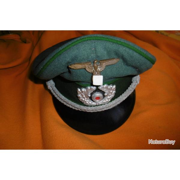 CASQUETTE  ALLEMANDE WW2 WEHRMACHT DE LA HEER (LISERE VERT)