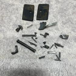 Lot de pièces détaché  pour pistolet DESTROYER M1913 cal 6.35